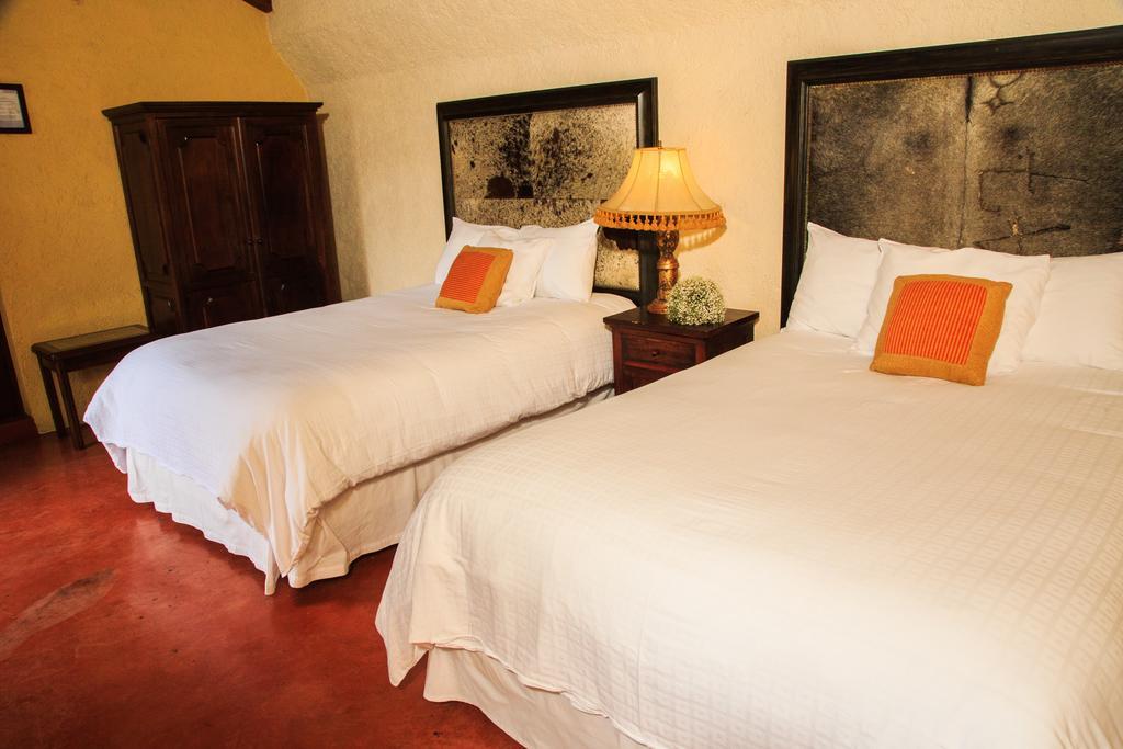 Hotel Lo De Bernal Antigua Zewnętrze zdjęcie